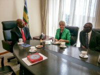 Visite premier ministre Rukunda, notre consul honoraire et l'adminsitrateur hopital